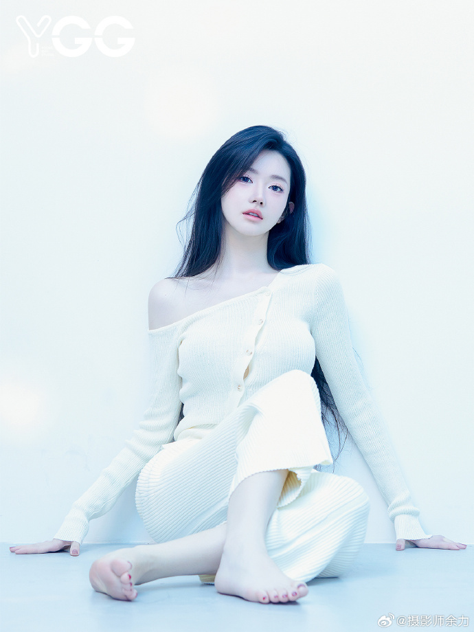 万万没想到，《功夫女足》上映8天后，向太母子因一举动口碑崩盘