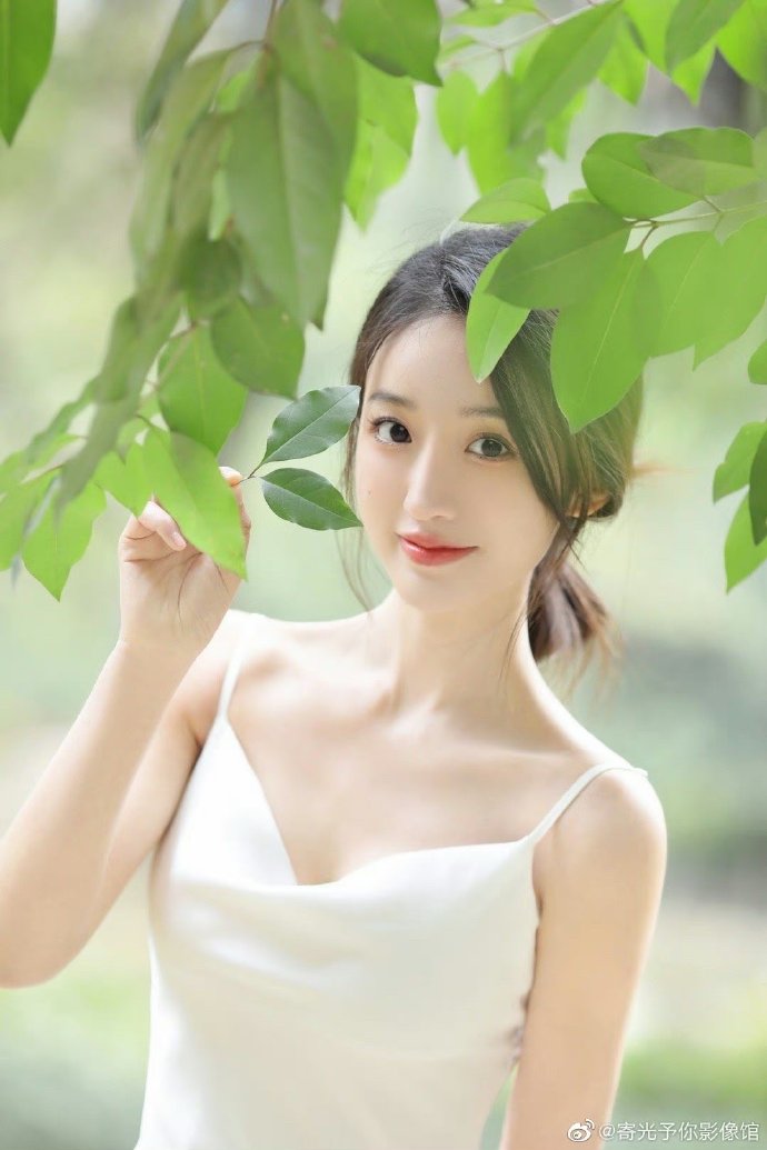 星爷巨制《功夫女足》上映首日票房飙升，却遭遇恶评潮